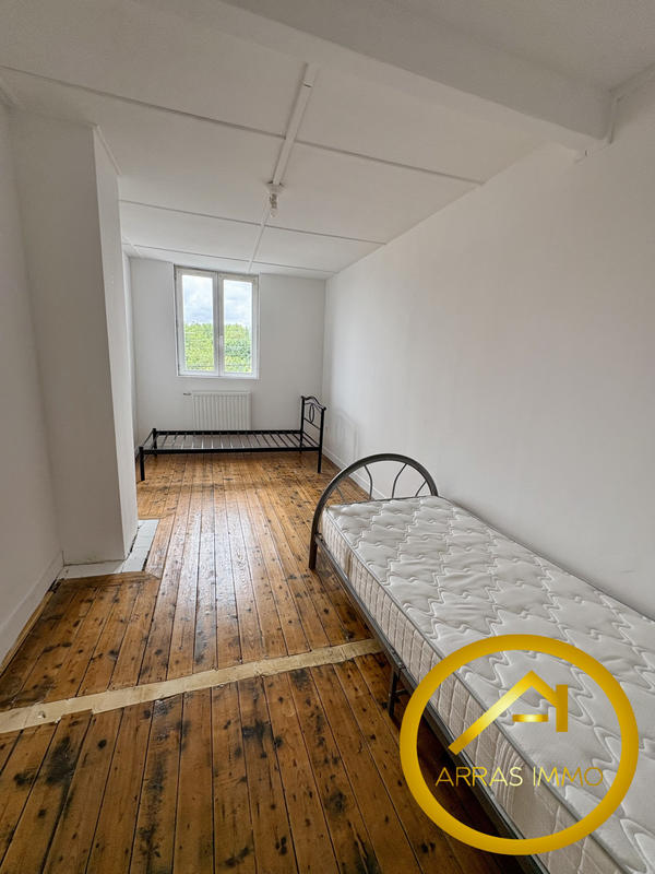 Maison - 163 m² - 7 pièces