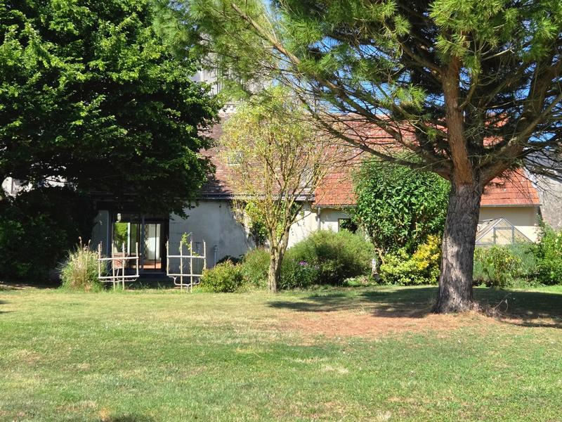 Maison - 215 m² - 7 pièces