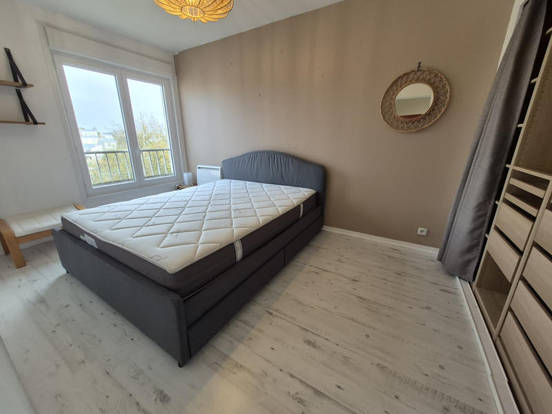 Appartement - 92 m² - 5 pièces