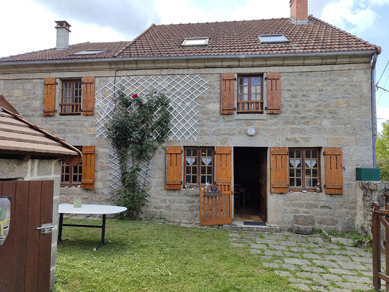 Maison - 110 m² - 4 pièces