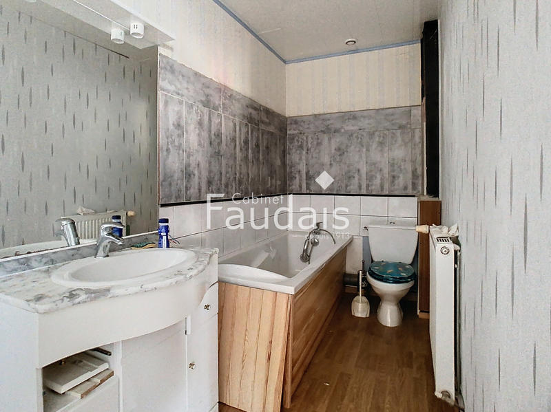 Maison - 139 m² - 6 pièces