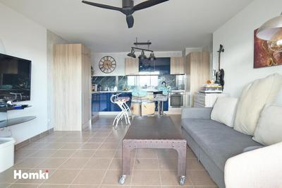 Appartement - 81 m² - 3 pièces