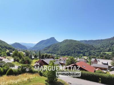 Terrain constructible - 596 m²