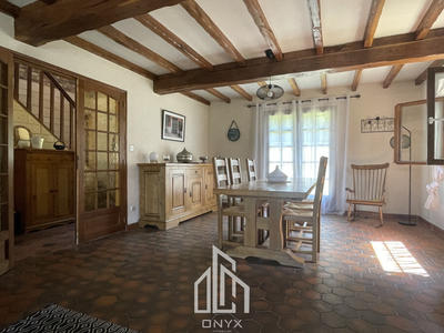 Maison - 140 m² - 6 pièces