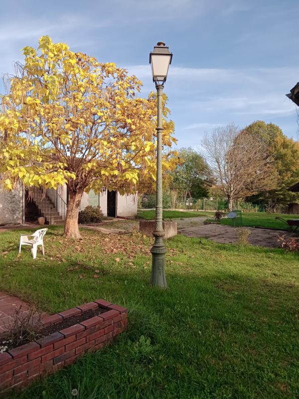 Maison - 290 m² - 9 pièces