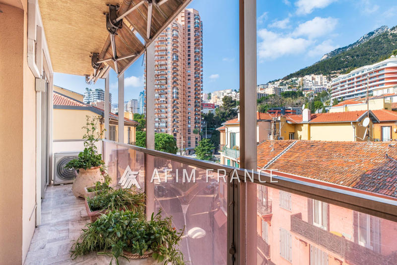 Appartement - 108 m² - 3 pièces