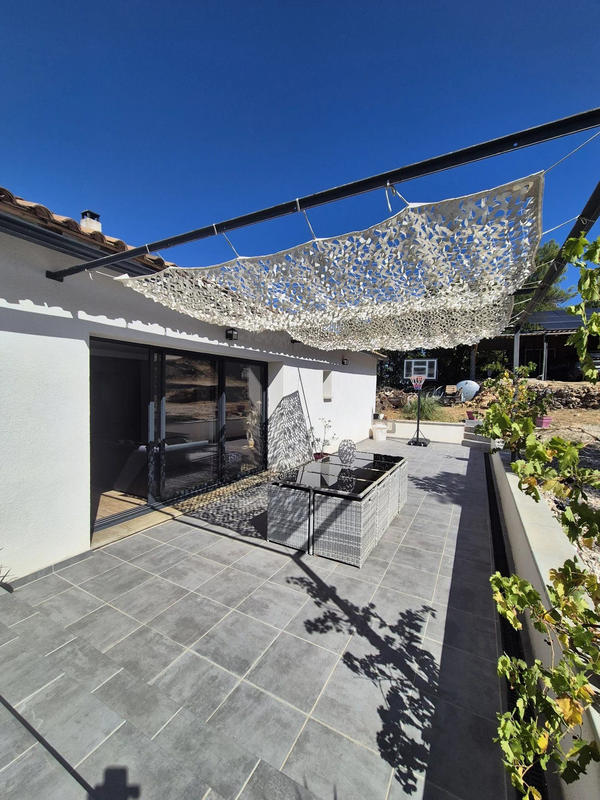 Maison - 163 m² - 4 pièces