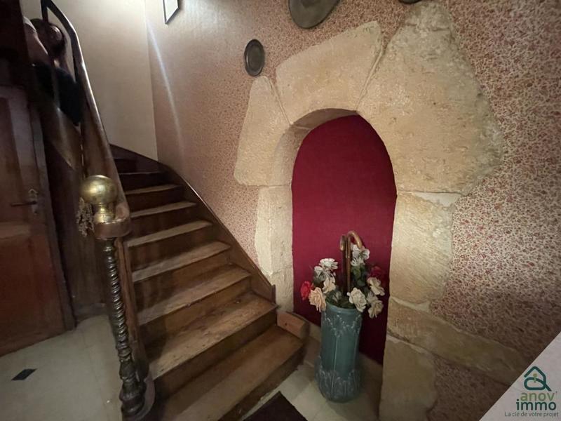 Maison bourgeoise - 337 m² - 13 pièces