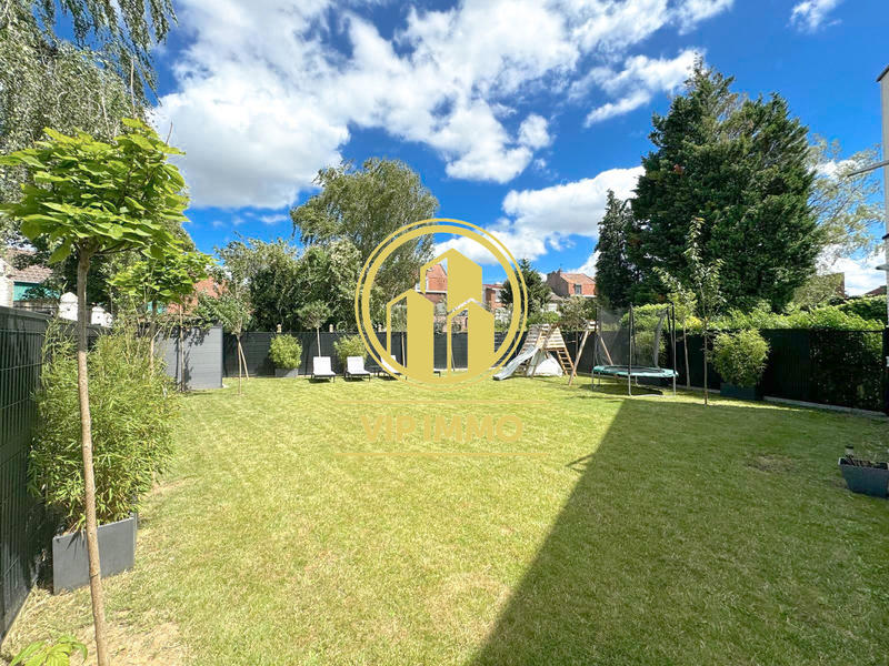 Maison contemporaine - 160 m² - 8 pièces