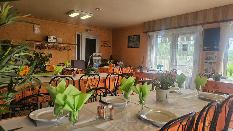 Local commercial - 200 m²