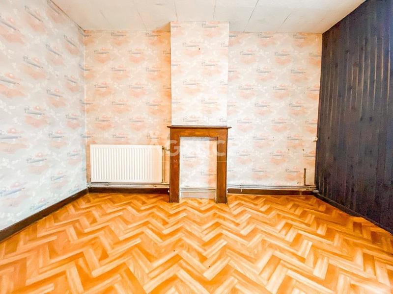 Maison - 104 m² - 4 pièces