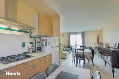 Maison - 112 m² - 4 pièces