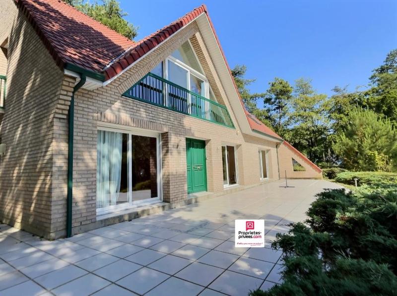 Villa - 250 m² - 10 pièces