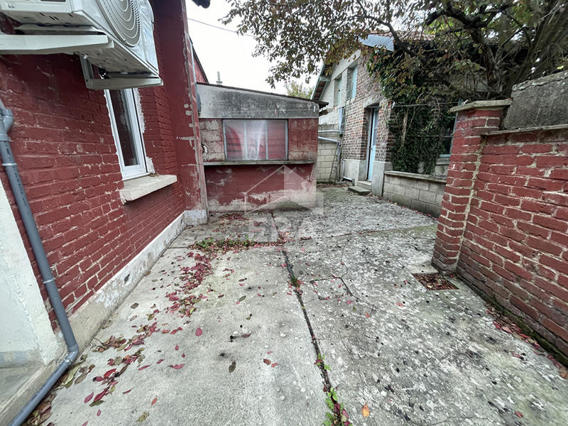 Maison - 103 m² - 8 pièces