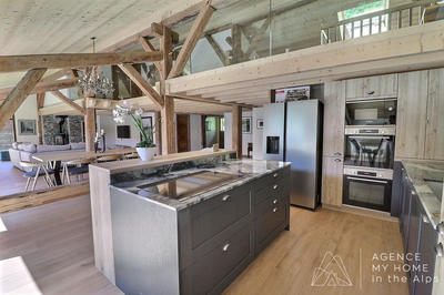 Châlet - 368 m² - 9 pièces