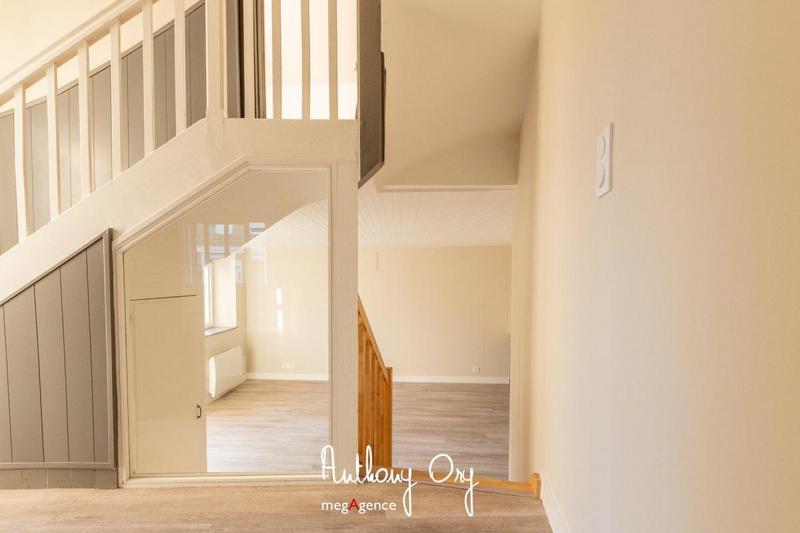 Maison - 138 m² - 6 pièces