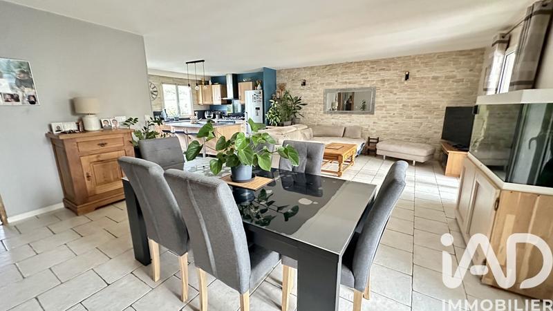 Maison - 133 m² - 6 pièces