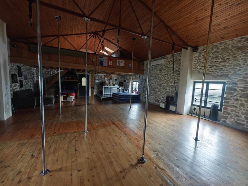 Propriété - 260 m² - 4 pièces