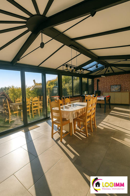 Maison - 196 m² - 5 pièces