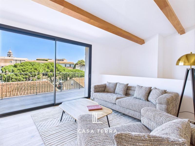 Appartement - 122 m² - 4 pièces