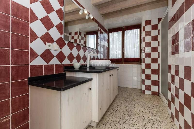 Maison - 167 m² - 6 pièces