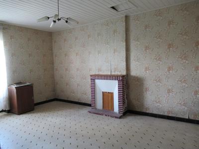 Maison traditionnelle - 85 m² - 6 pièces