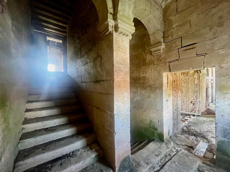 Château - 500 m² - 10 pièces