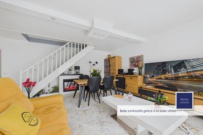 Maison - 103 m² - 4 pièces