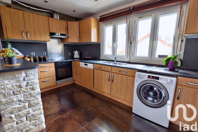 Appartement - 124 m² - 6 pièces