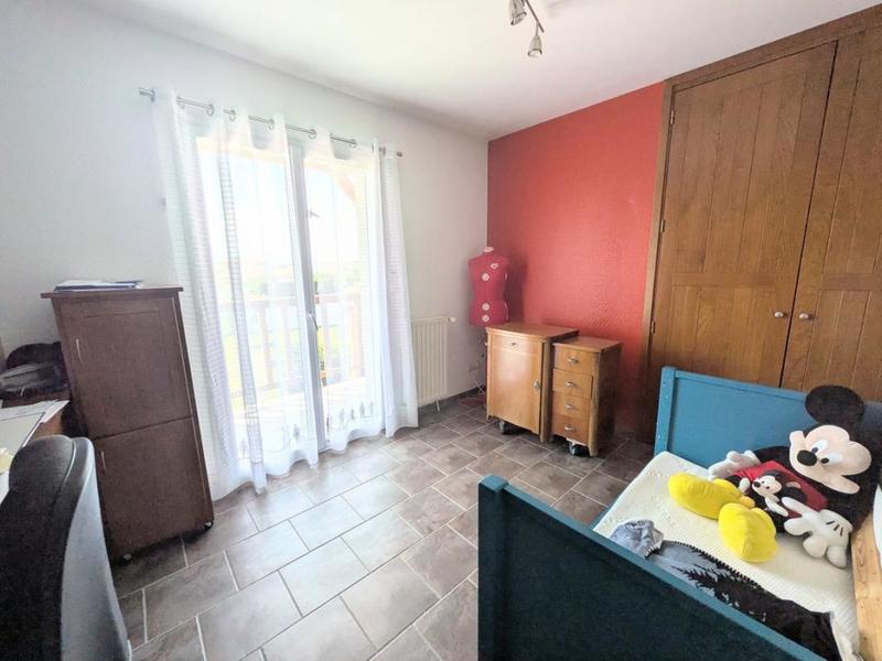 Maison - 200 m² - 6 pièces