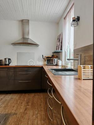 Maison - 136 m² - 5 pièces