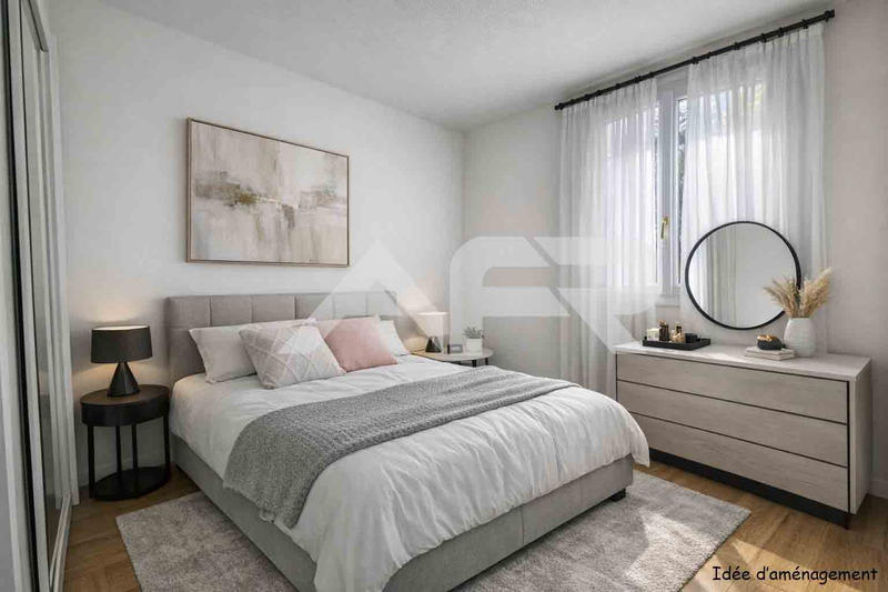 Appartement - 82 m² - 5 pièces