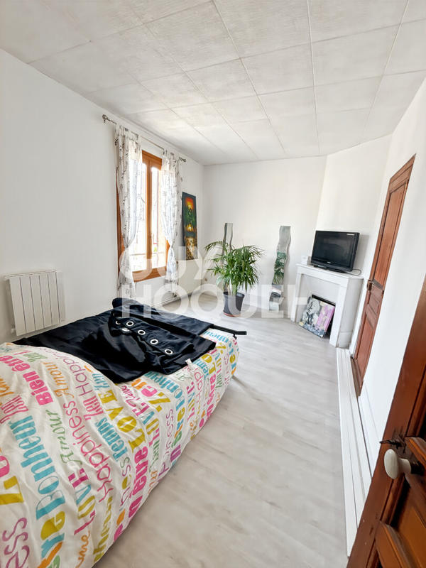 Maison - 213 m² - 6 pièces