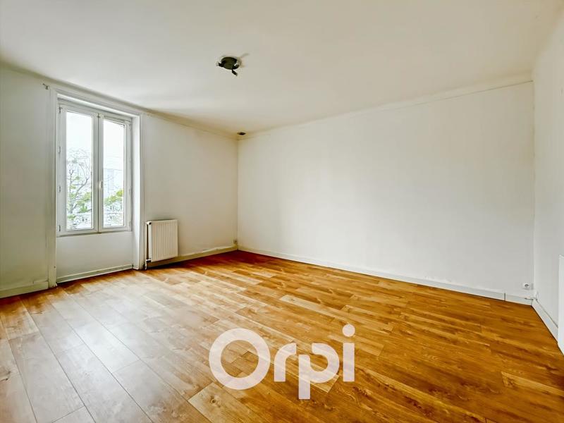 Immeuble - 115 m² - 5 pièces