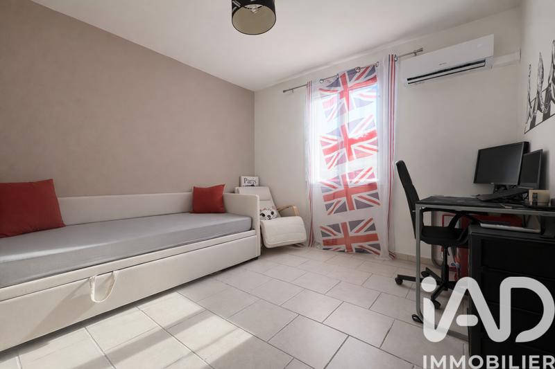 Maison - 99 m² - 5 pièces