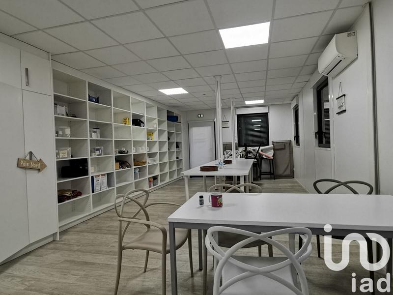 Immeuble - 1 219 m²