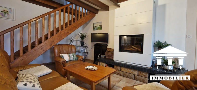 Maison - 194 m² - 10 pièces