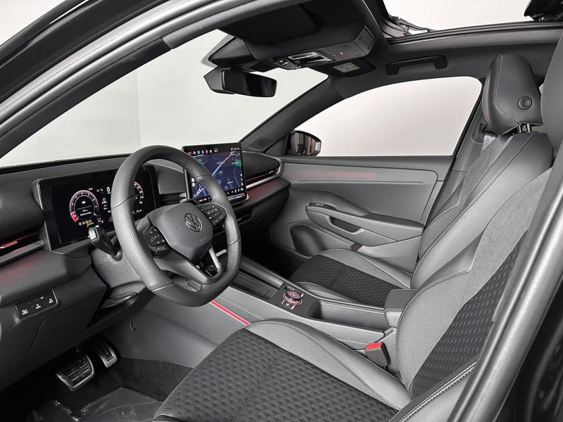 Volkswagen t-Roc Nouveau R-Line 1.5 E-Tsi 150ch Dsg Ja19 Toit Ouv Camera Iq.Light Keyless Black Pack