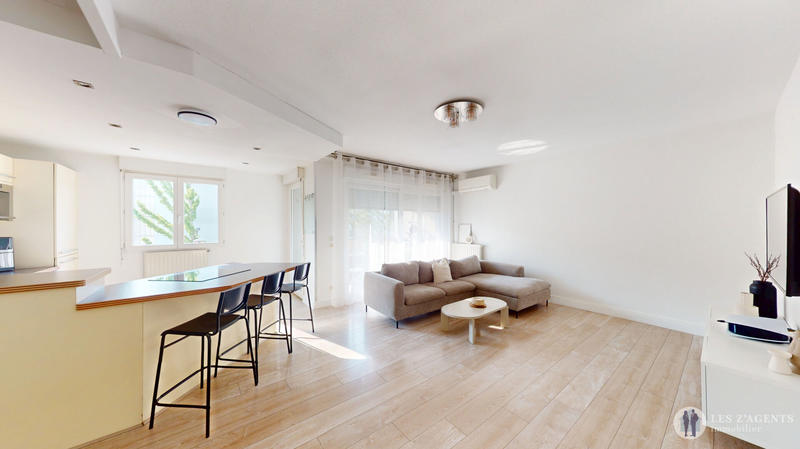 Appartement - 64 m² - 3 pièces