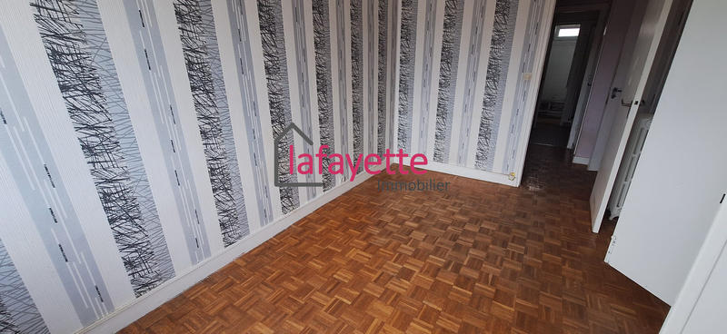 Appartement - 70 m² - 4 pièces