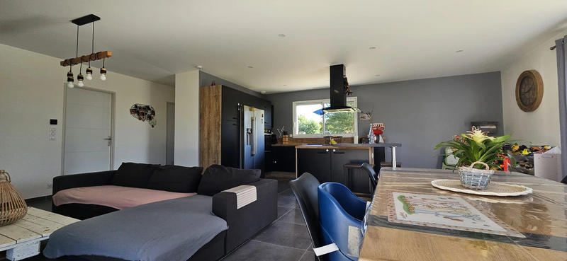 Maison - 106 m² - 4 pièces