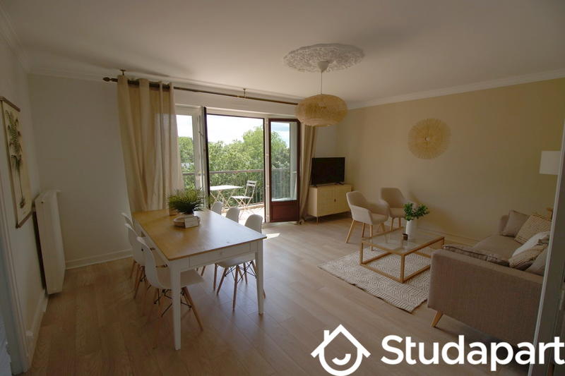 Chambre - 13 m² - 1 pièce