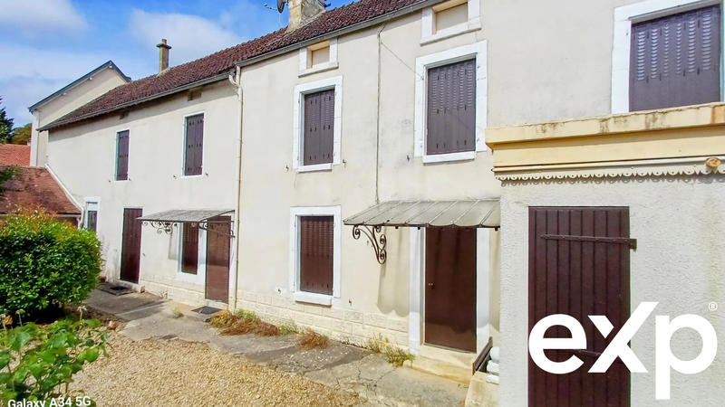 Maison traditionnelle - 167 m² - 6 pièces