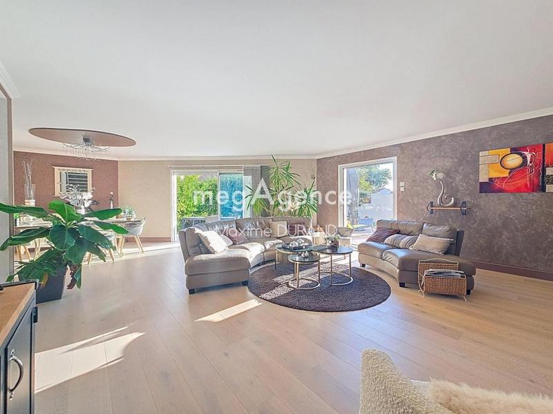 Maison - 172 m² - 7 pièces