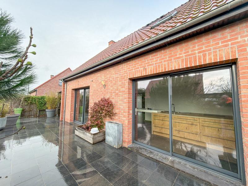 Maison - 140 m² - 6 pièces