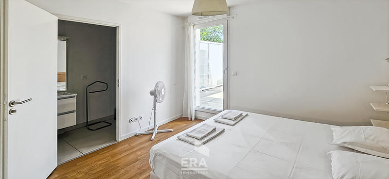 Appartement - 80 m² - 3 pièces