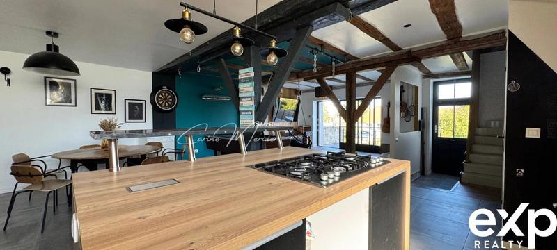 Maison - 174 m² - 7 pièces