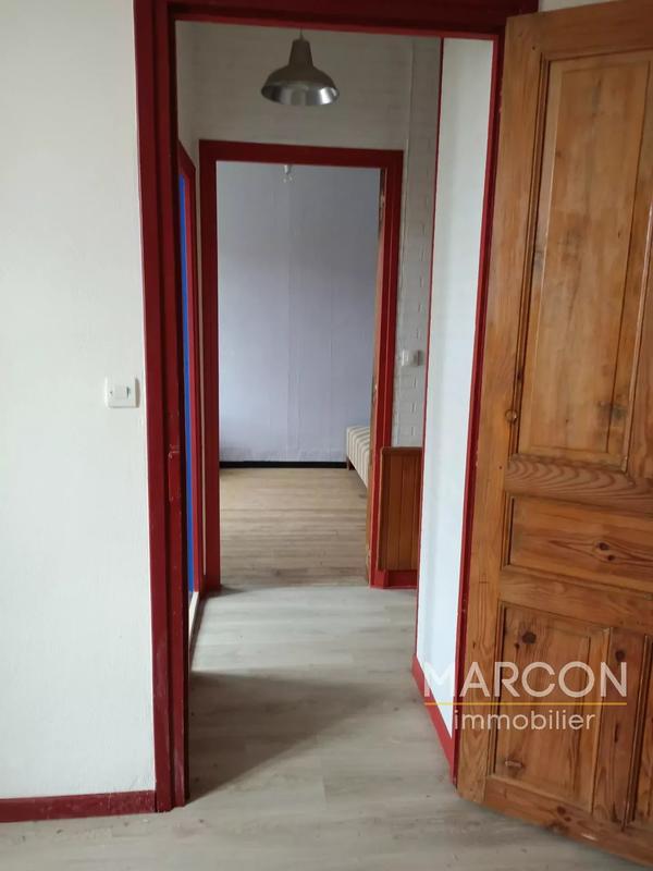 Maison - 417 m² - 14 pièces