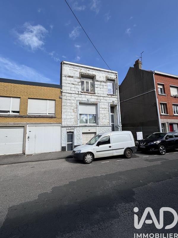 Maison - 140 m² - 5 pièces