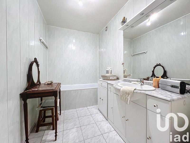 Appartement - 85 m² - 4 pièces